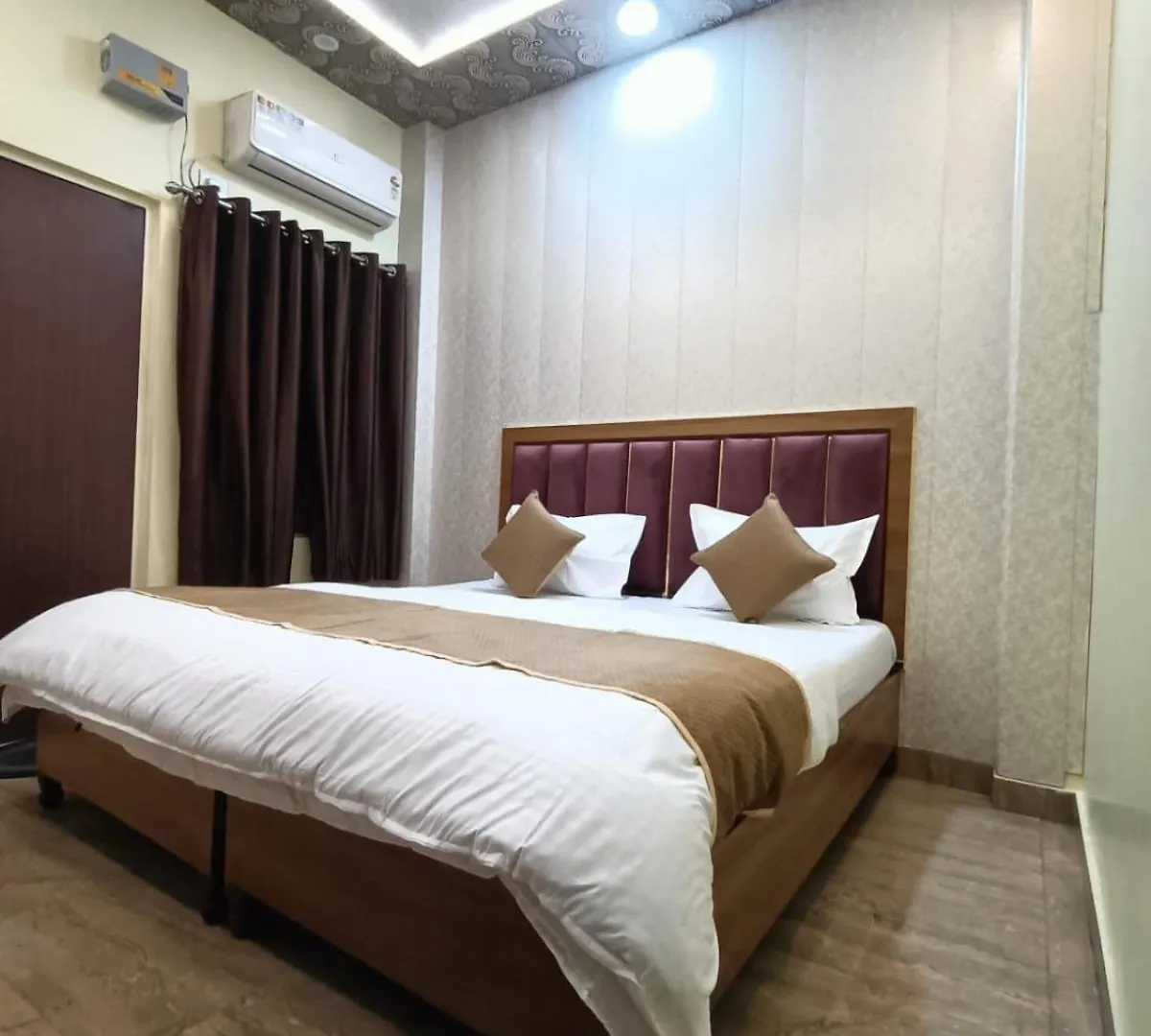게스트하우스 Hotel Assi River 바라나시